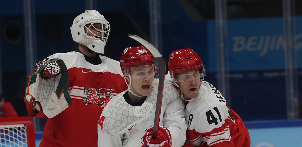Россияне сыграют с Данией в четвертьфинале Олимпиады-2022